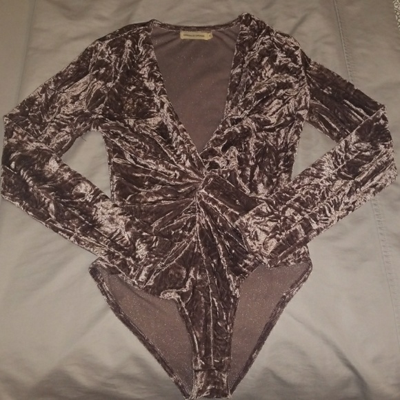 CRUSHED VELVET BODYSUIT - Picture 2 of 3
